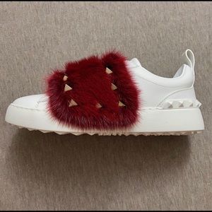 Sale🎊 Valentino Leather Mink Fur Sneakers 35/36